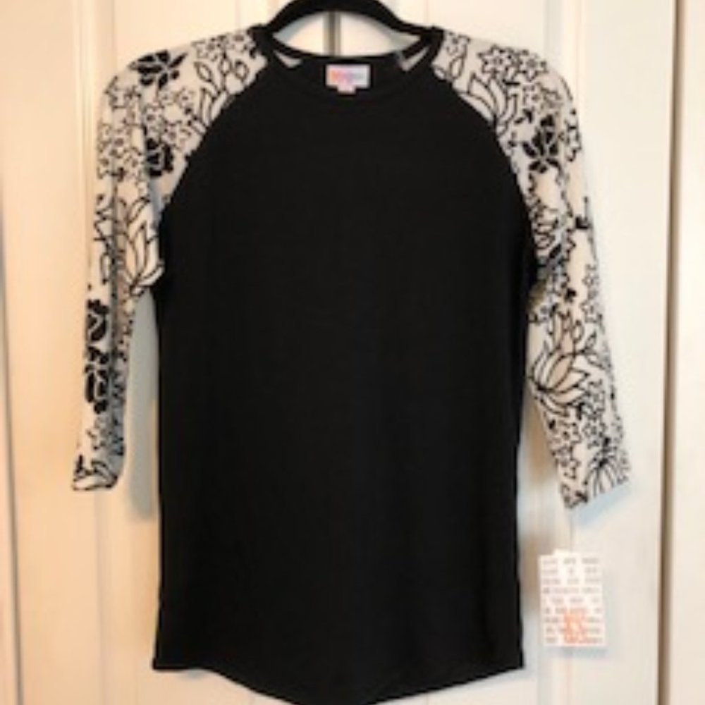 LuLaRoe Randy-XS **New with Tags**Unicorn print** ***OPEN TO OFFERS***